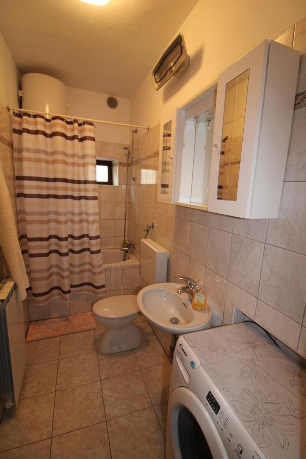 PUY Apartments Grgorinic מראה חיצוני תמונה
