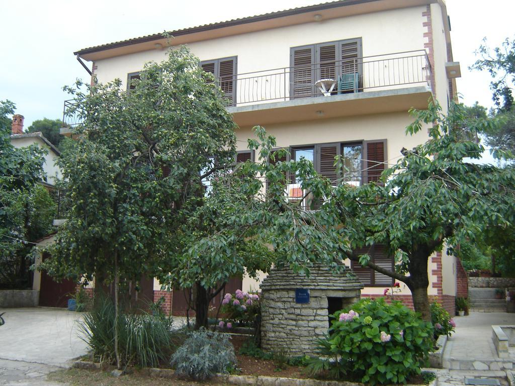 PUY Apartments Grgorinic מראה חיצוני תמונה